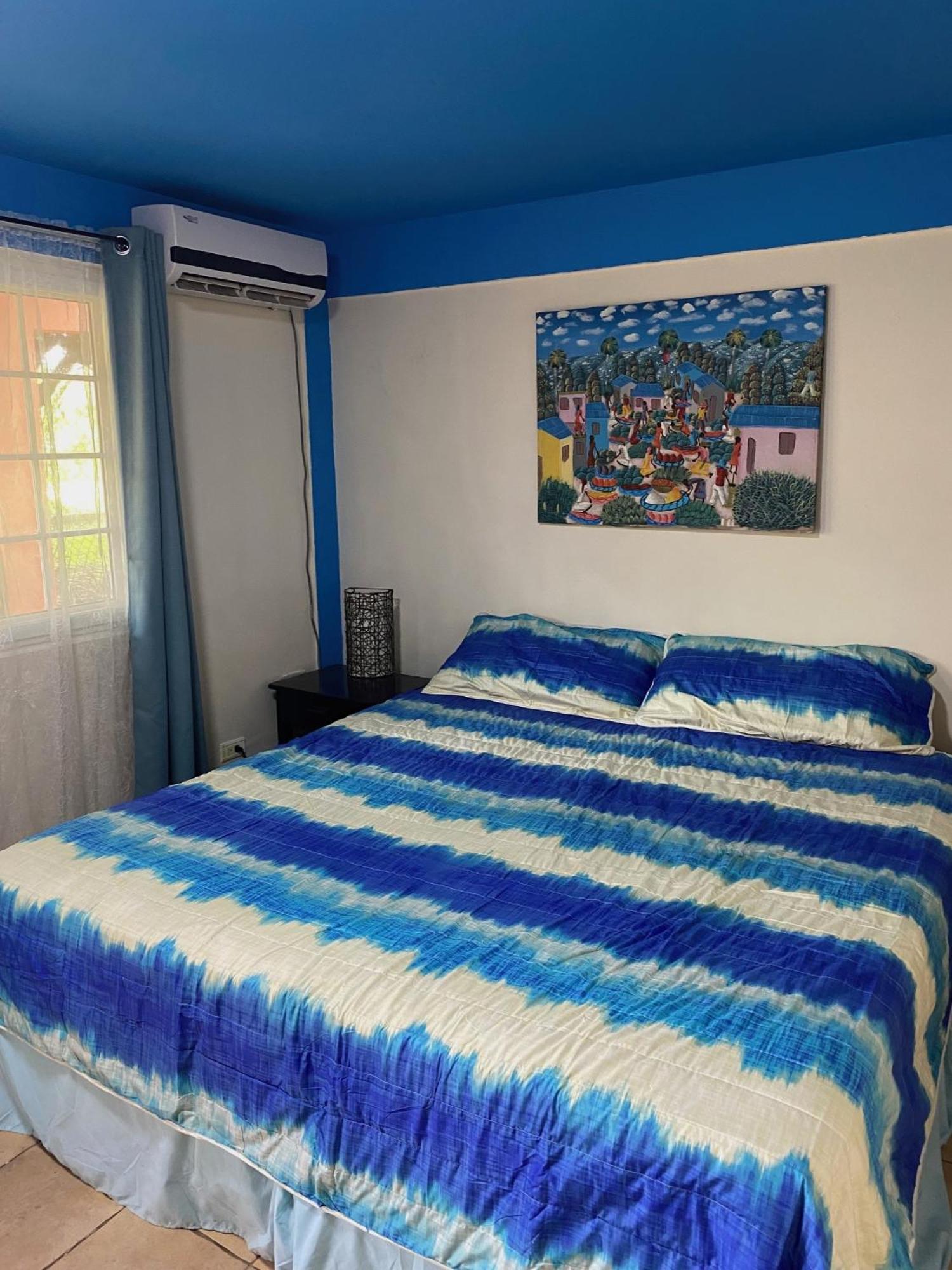 Uverito Sand Dollar B&B 라스 타블라스 외부 사진